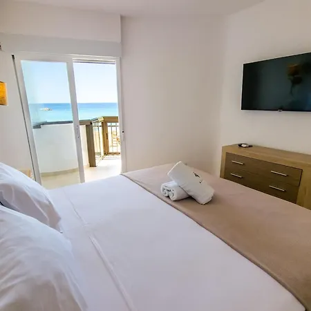 Avanoa - Oceanic Lejlighed *